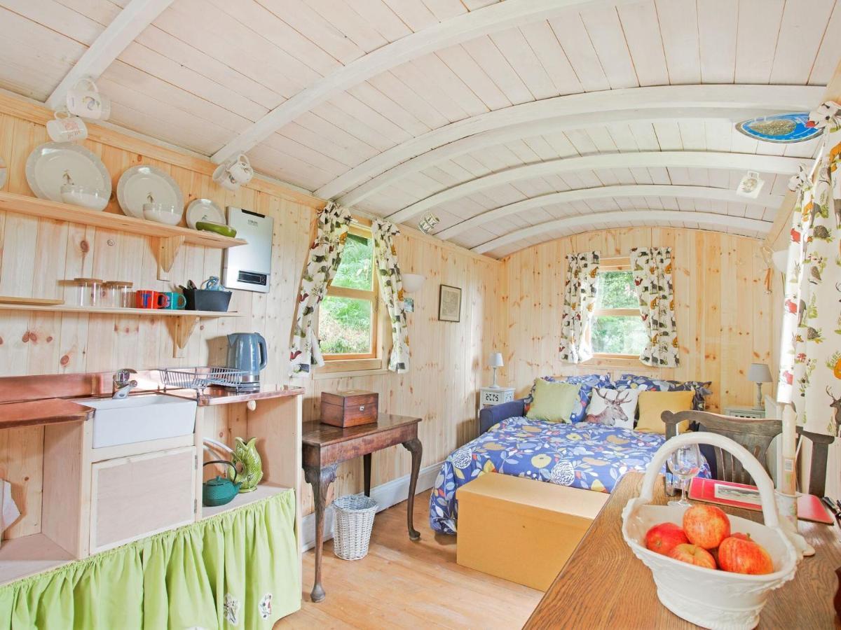 Hill View Holiday Home With Garden Taunton Habitación foto